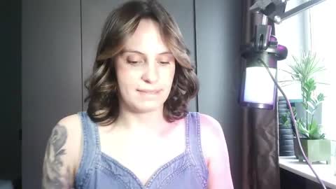 shy_miracle online show from May 4, 1:51 pm