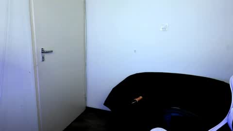 Snapshot of shy_nerd_babyy chatting on July 27, 2:02 pm shy_nerd_babyy online show from July 27, 2:02 pm