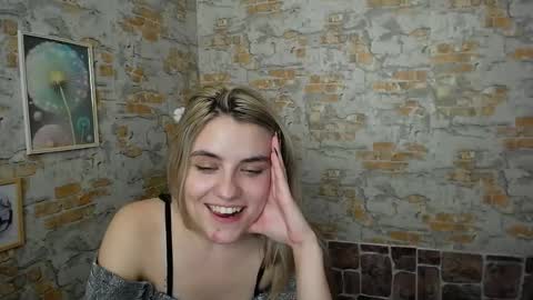 shy_sabrina_ online show from January 5, 2:08 pm