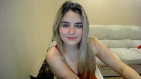 Snapshot of shy_sabrina_ chatting on March 15, 8:15 pm shy_sabrina_ online show from March 15, 8:15 pm