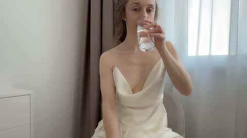 Snapshot of shy_schoolgirl_ chatting on March 1, 11:56 am shy_schoolgirl_ online show from March 1, 11:56 am