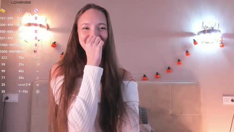 Melanie online show from November 30, 9:24 am