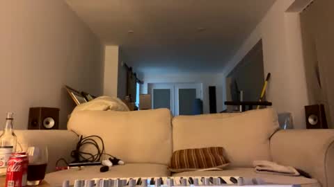 Snapshot of shyb35 chatting on January 19, 5:58 am shyb35 online show from January 19, 5:58 am