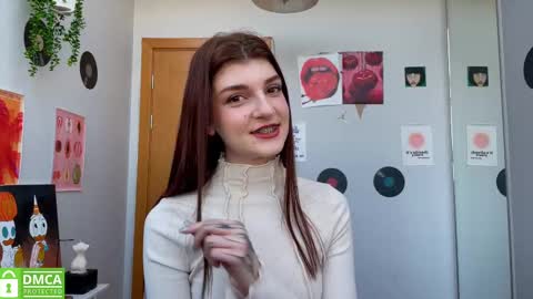 Snapshot of shybella_girl chatting on February 12, 7:34 am Bella online show from February 12, 7:34 am