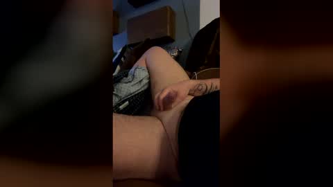 shyboymat69 online show from January 18, 5:11 am