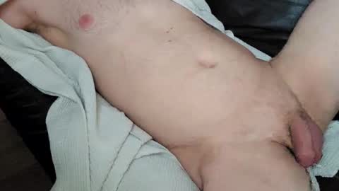 shyboyxxl online show from April 18, 12:09 pm