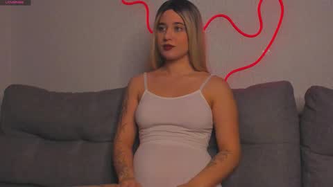 Mary online show from November 2, 6:21 pm