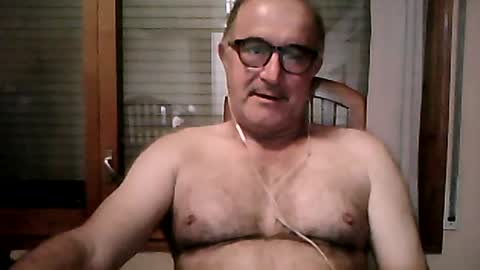 Snapshot of shymmy10 chatting on July 18, 2:38 am shymmy10 online show from July 18, 2:38 am