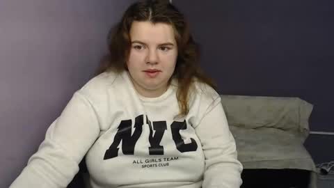Snapshot of shyness_girl chatting on October 5, 6:56 am Bethany online show from October 5, 6:56 am