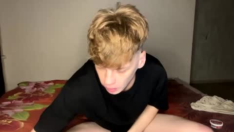 Tom and Betty online show from December 19, 12:45 pm