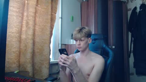 Tom and Betty online show from March 31, 6:47 am