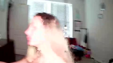 shypetitebaby online show from March 30, 3:57 pm