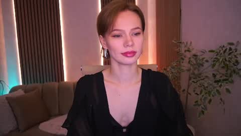 shyysiren online show from July 28, 7:26 am
