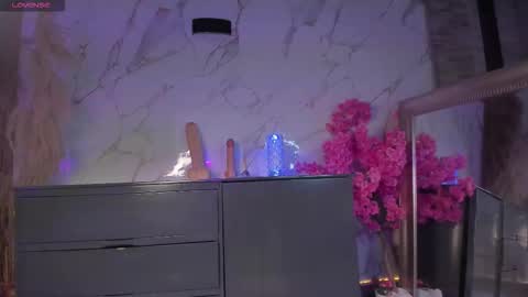 . online show from January 13, 9:42 pm