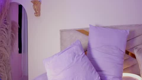 Siaadams142 online show from February 3, 3:17 pm