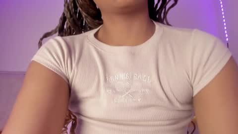 Siaadams142 online show from February 16, 4:53 pm
