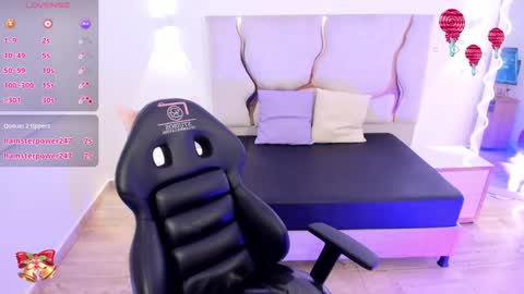 siam online show from December 28, 5:55 am