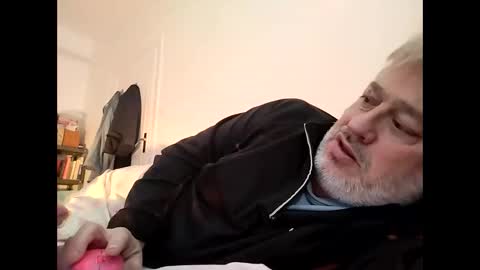 Snapshot of sibemolx chatting on March 31, 12:34 am sibemolx online show from March 31, 12:34 am