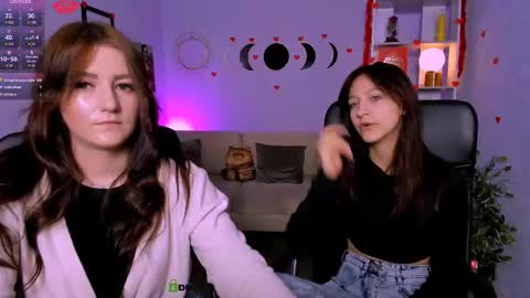 Snapshot of sicilia_shine chatting on February 19, 9:22 pm silicia online show from February 19, 9:22 pm