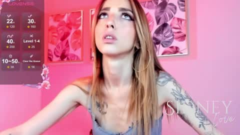 Snapshot of sidneey_lovee chatting on May 15, 3:41 pm SIDNEEY online show from May 15, 3:41 pm