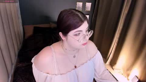 Snapshot of siena_aa chatting on July 4, 7:09 pm Siena online show from July 4, 7:09 pm