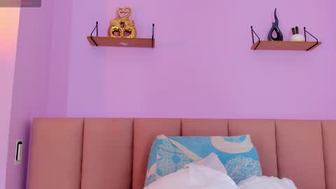 sienna_mg12 online show from November 15, 12:13 pm