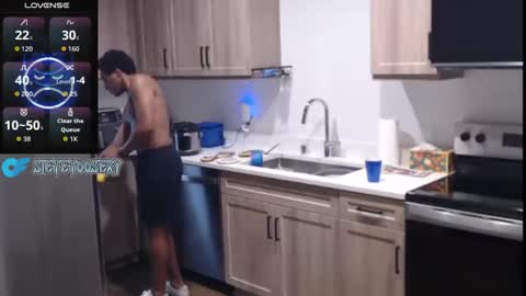 sietetoosexy online show from April 21, 5:36 am