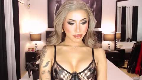 Snapshot of significantmistress chatting on September 13, 5:13 pm Jenny Hakenson online show from September 13, 5:13 pm