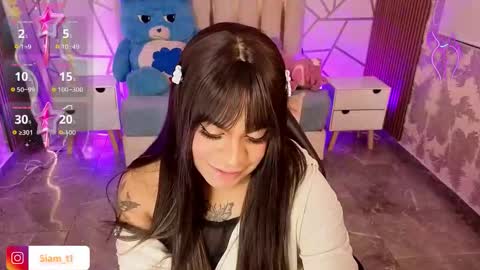 Snapshot of siiam_tay chatting on November 23, 3:28 am Siiam Tay online show from November 23, 3:28 am