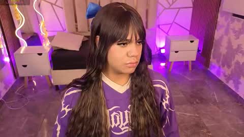 Snapshot of siiam_tay chatting on February 18, 3:24 am Siiam Tay online show from February 18, 3:24 am