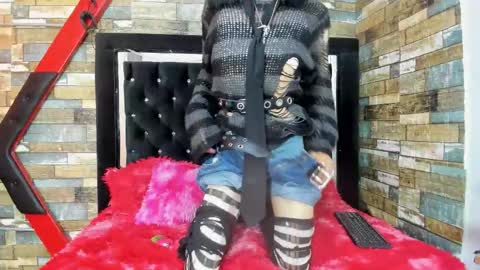 Snapshot of silacitex_effys chatting on December 3, 2:59 pm Silacitex online show from December 3, 2:59 pm