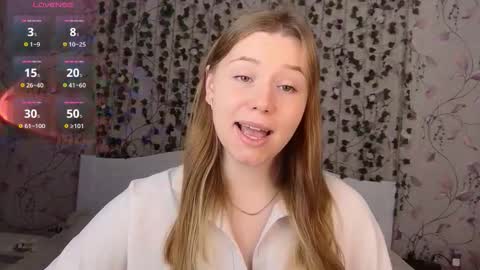 Chloe online show from October 23, 5:18 am