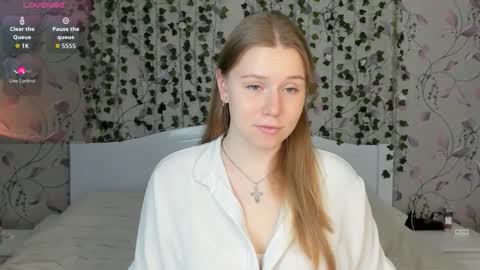 Chloe online show from November 24, 4:56 am