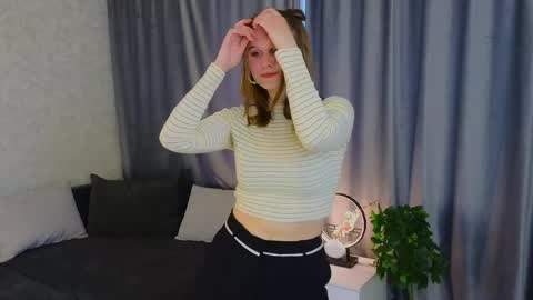 Alice online show from April 21, 12:55 pm