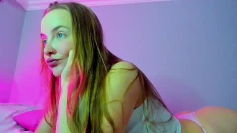 Mila online show from January 8, 7:43 am