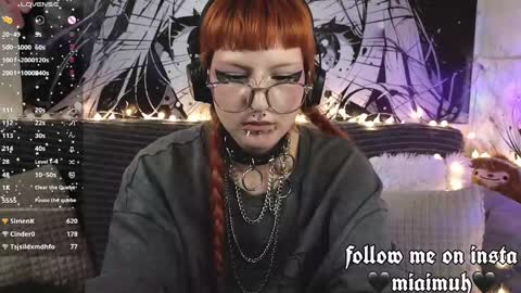 Mia online show from February 26, 2:32 am