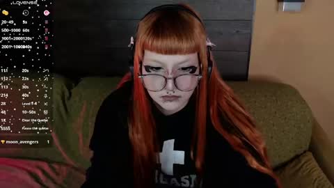 Mia online show from March 22, 7:39 pm