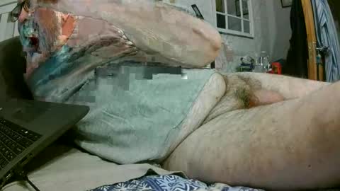 sillyoldman45221063 online show from May 16, 12:29 am