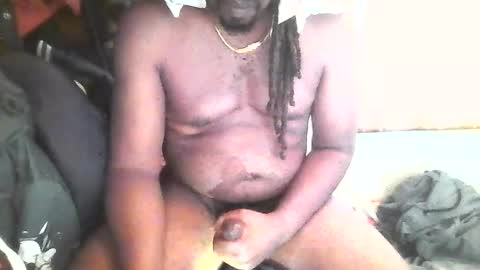 Snapshot of silverbro chatting on July 28, 9:03 pm silverbro online show from July 28, 9:03 pm