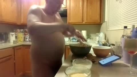 Snapshot of silverdragon70 chatting on October 2, 2:18 am silverdragon70 online show from October 2, 2:18 am