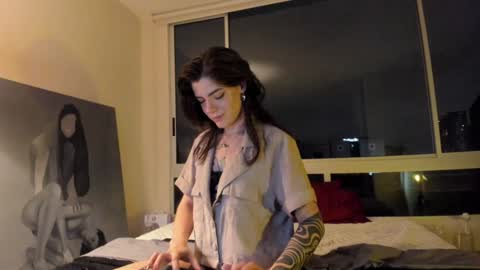 silverhase1 online show from January 25, 3:40 am