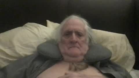 Snapshot of silverliam chatting on September 14, 11:37 pm Liam online show from September 14, 11:37 pm