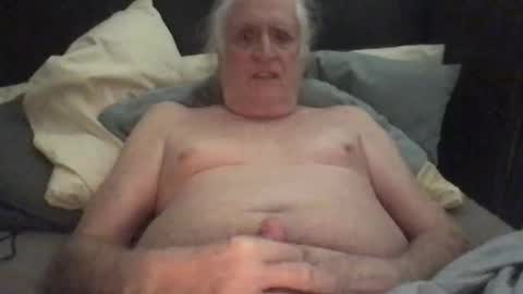 Snapshot of silverliam chatting on October 21, 7:42 am Liam online show from October 21, 7:42 am