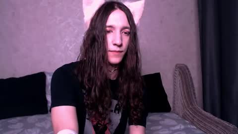 Snapshot of silvermuse chatting on November 13, 11:03 pm silvermuse online show from November 13, 11:03 pm