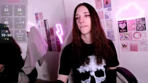 Snapshot of silvermuse chatting on February 5, 12:04 am silvermuse online show from February 5, 12:04 am