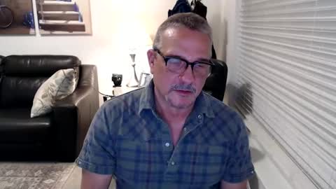 silveroli187 online show from October 7, 7:11 pm