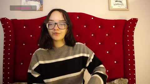 silvia_ls online show from December 18, 10:02 pm