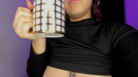 silvia online show from December 22, 9:06 am