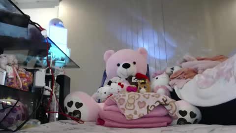 Snapshot of silviajpn chatting on April 4, 2:47 pm silviajpn online show from April 4, 2:47 pm