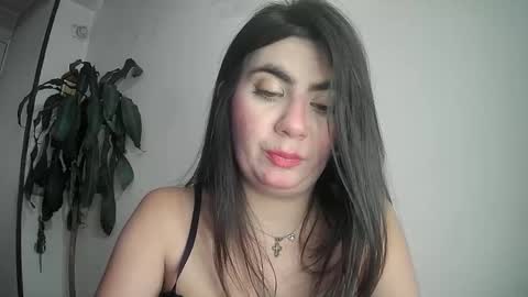Silvie online show from February 6, 12:11 am